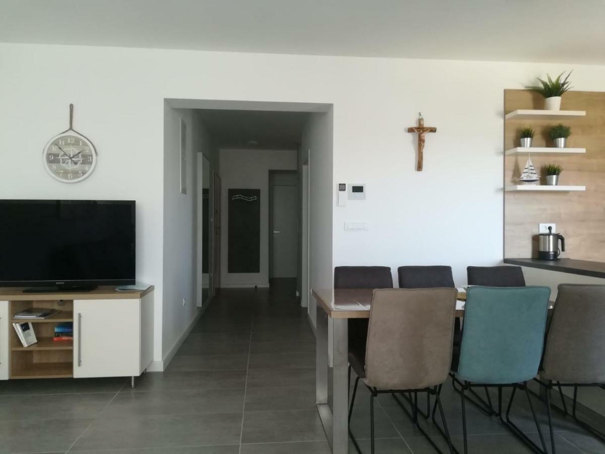 Apartment Aria Exclusive Петрчане Экстерьер фото